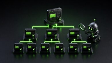 Site haritası gibi dizilmiş web sitesi blokları ve büyüteçle inceleyen tarayıcı robotu